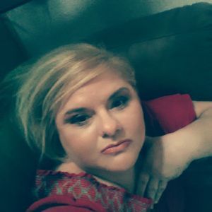 Meet your Posher, Daphne